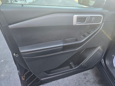 2021 Ford Explorer Base