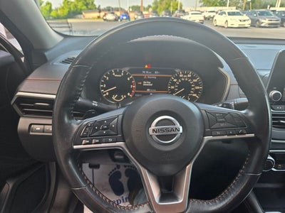 2022 Nissan Altima 2.5 SR