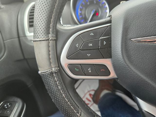 2019 Chrysler 300 Touring