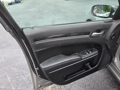 2019 Chrysler 300 Touring