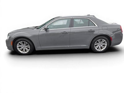 2019 Chrysler 300 Touring