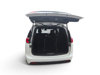 2024 Chrysler Pacifica Hybrid Select S Appearance