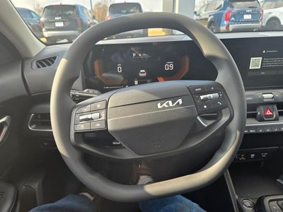 2025 Kia K4 LX