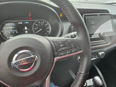 2020 Nissan Kicks SR