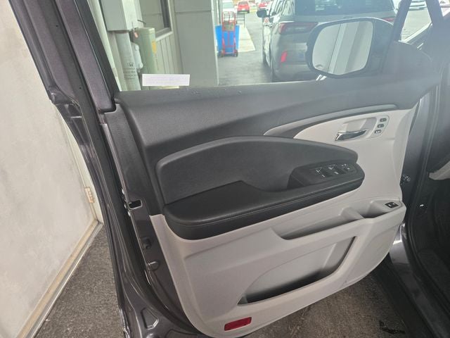 2021 Honda Pilot EX-L - Photo 23