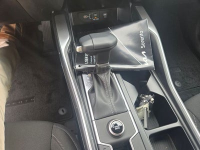 2026 Kia Sorento LX