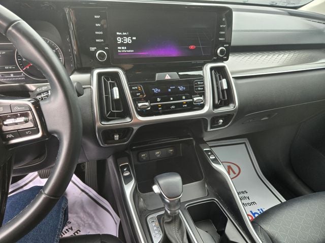 2022 Kia Sorento S