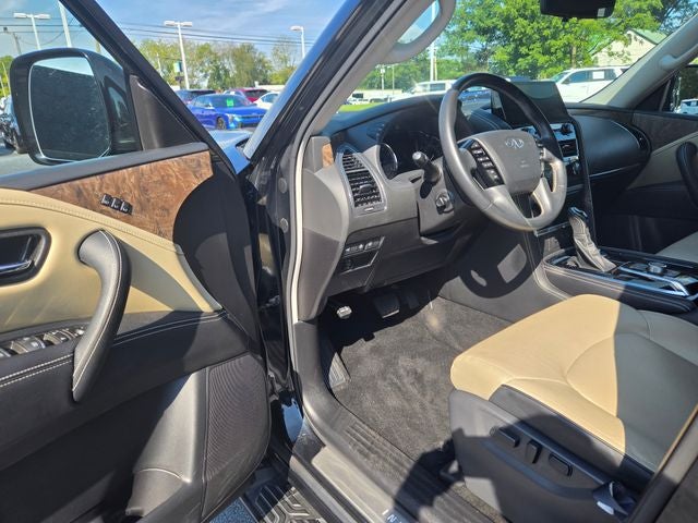2024 INFINITI QX80 Premium Select