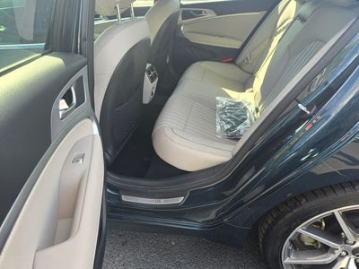 2022 Genesis G70 2.0T