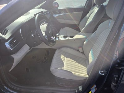 2022 Genesis G70 2.0T