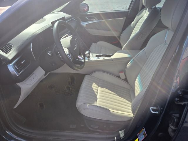 2022 Genesis G70 2.0T