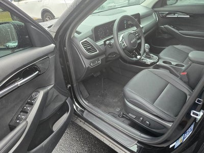 2025 Kia Seltos EX