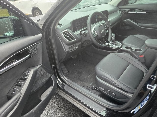 2025 Kia Seltos EX