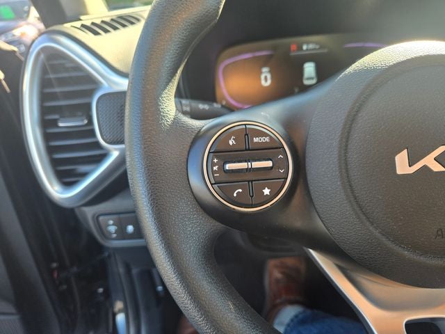 2025 Kia Soul Base