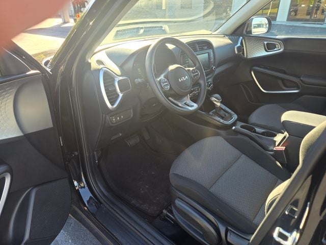2025 Kia Soul Base