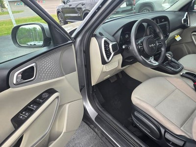 2024 Kia Soul LX