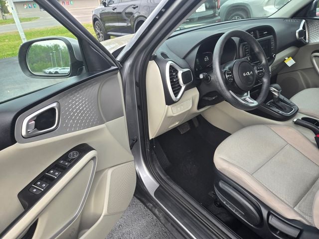 2024 Kia Soul LX