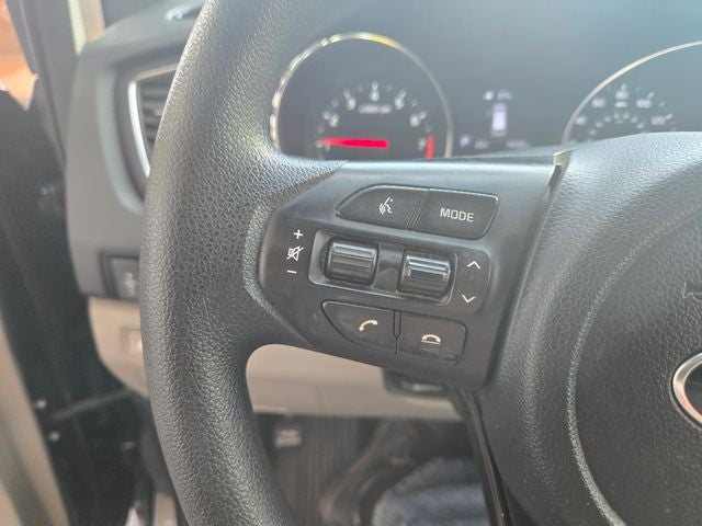 2021 Kia Sedona LX