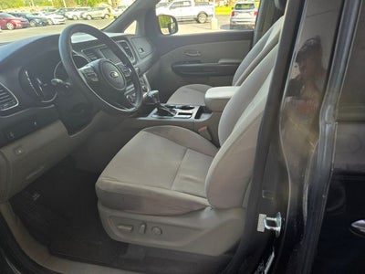 2021 Kia Sedona LX