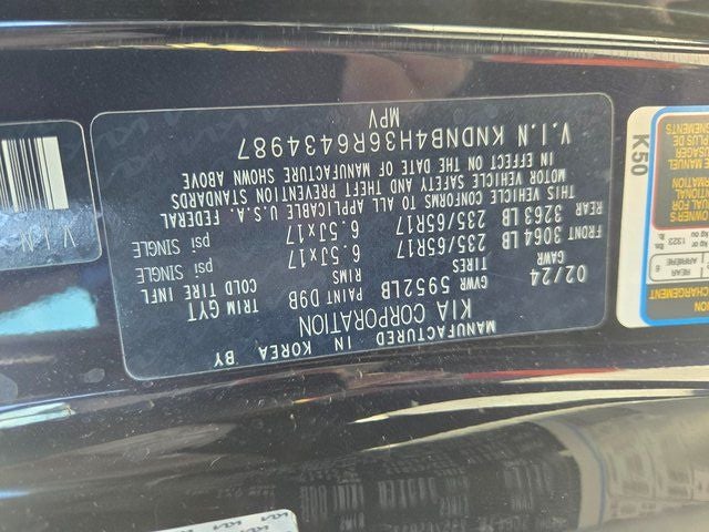 2024 Kia Carnival LX