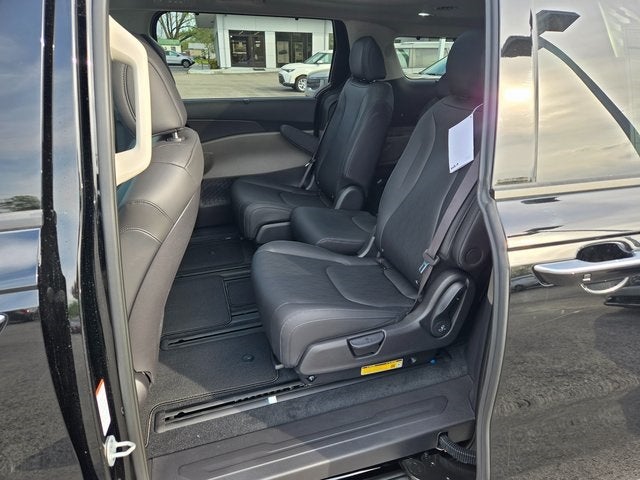 2025 Kia Carnival Hybrid SX