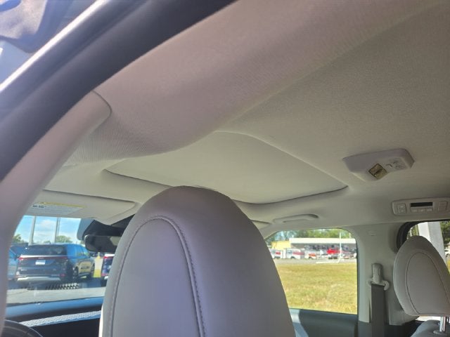 2025 Kia Carnival Hybrid SX