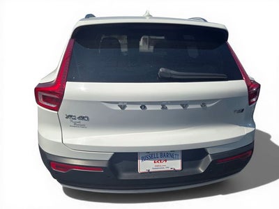 2020 Volvo XC40 Momentum