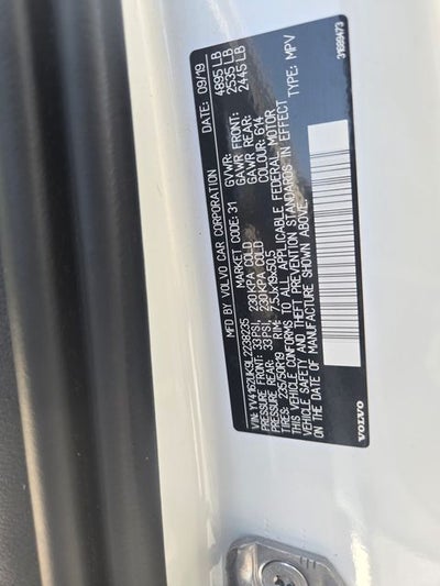 2020 Volvo XC40 Momentum